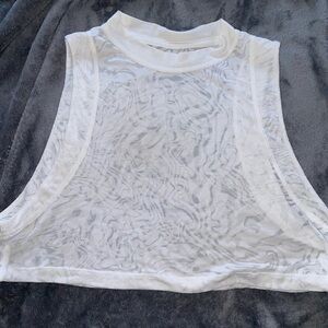 Lululemon top